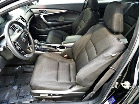 Used 2016 Honda Accord EX image 8