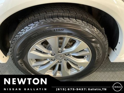 Used 2016 INFINITI QX80 2WD w/ Signature Edition Package image 61
