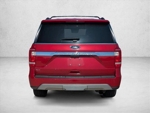 Used 2020 Ford Expedition XLT w/ Equipment Group 202A AWD/4WD image 6