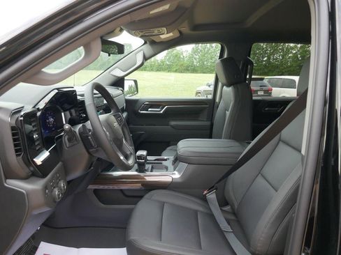 New 2026 Chevrolet Silverado 1500 LT Trail Boss w/ Convenience Package II AWD/4WD image 15