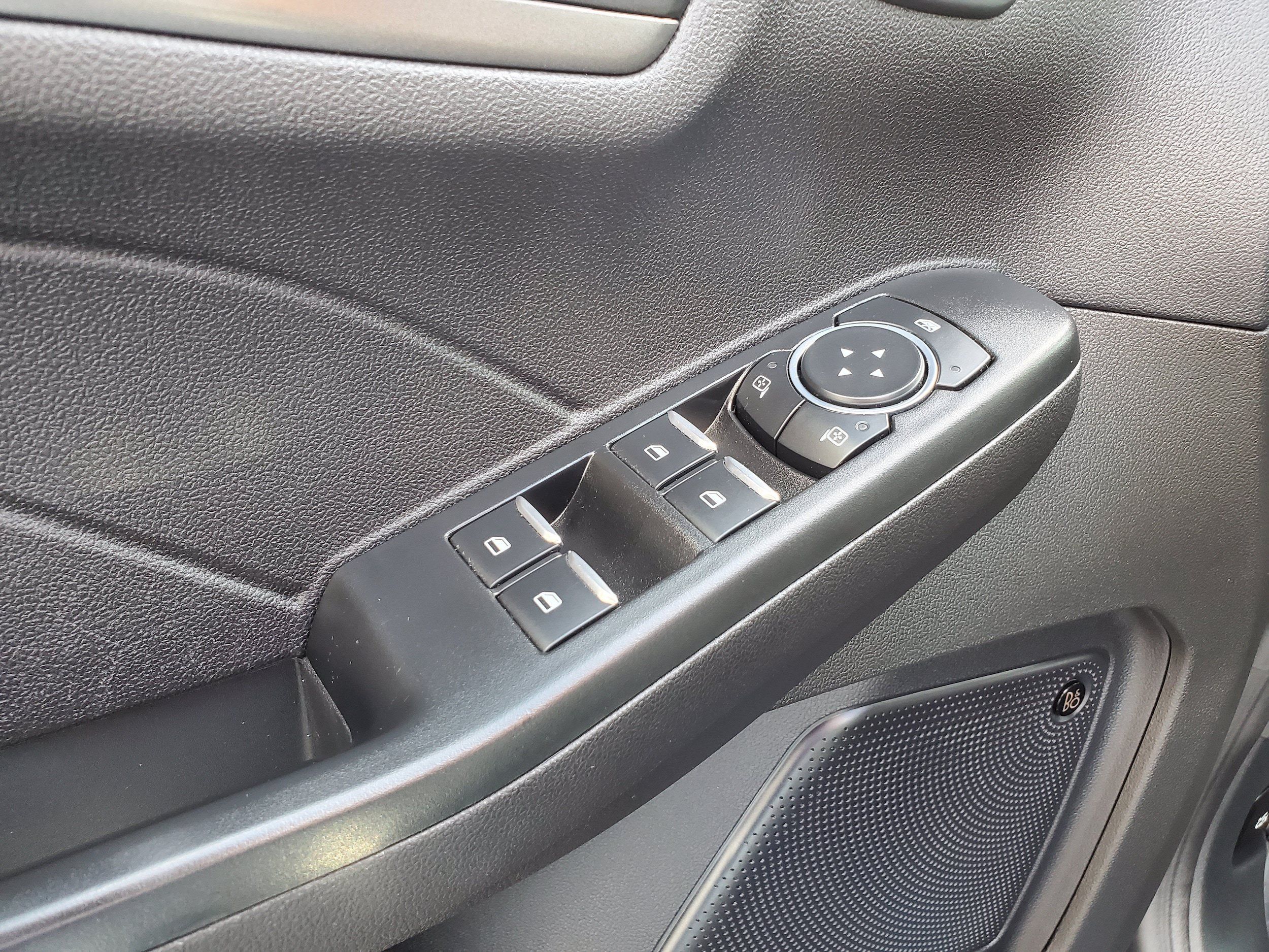 Used 2023 Ford Escape Active w/ Tech Pack #2 AWD/4WD image 11