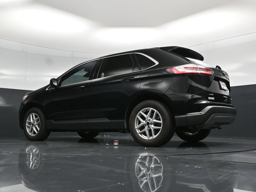 Used 2024 Ford Edge SEL AWD/4WD image 48
