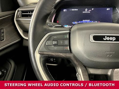 Used 2021 Jeep Grand Cherokee L Limited AWD/4WD image 11