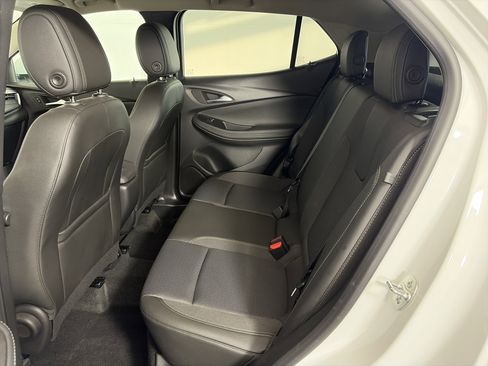 Certified 2024 Buick Encore GX Preferred image 7