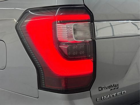 Used 2021 Ford Expedition Max Limited AWD/4WD image 33