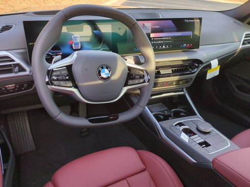 Used 2026 BMW 330i Sedan w/ Premium Package RWD image 28