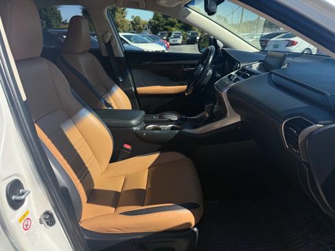 Used 2017 Lexus NX 200t FWD image 13