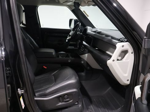 Used 2020 Land Rover Defender 110 HSE image 23