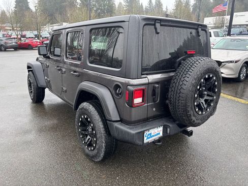 Used 2018 Jeep Wrangler Unlimited Sport S image 7