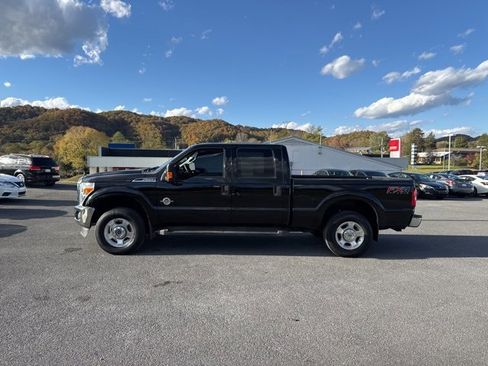 Used 2016 Ford F250 XLT w/ FX4 Off-Road Package image 5