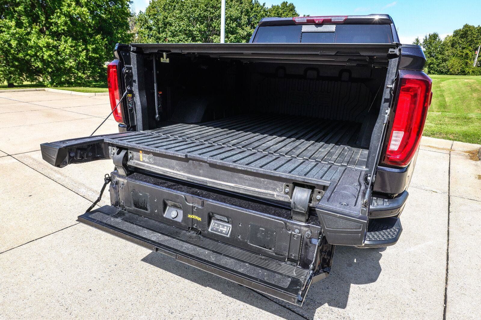 Used 2022 GMC Sierra 1500 AT4 w/ AT4 Premium Package AWD/4WD image 25