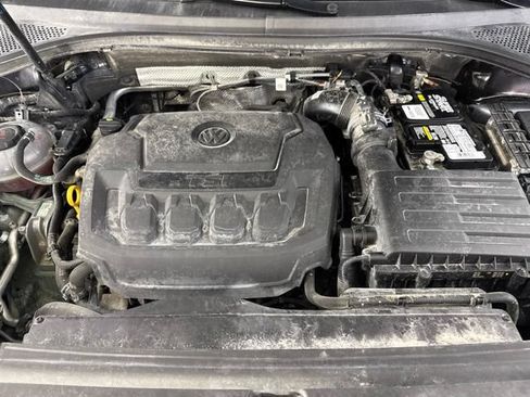 Used 2022 Volkswagen Tiguan SE AWD/4WD image 17