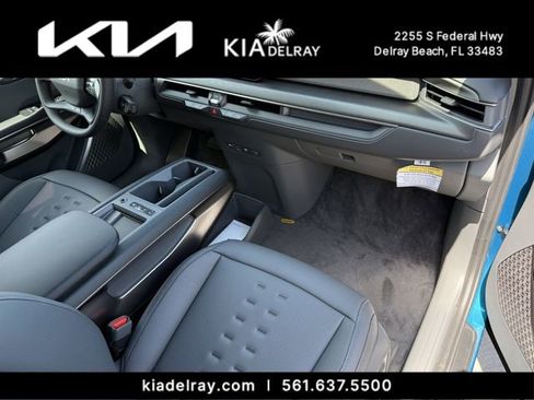 New 2026 Kia EV9 Wind image 11
