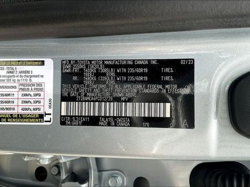 Used 2023 Lexus RX 350 Premium w/ Accessory Package (Z1) AWD/4WD image 19