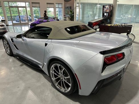 Used 2017 Chevrolet Corvette Grand Sport RWD image 41