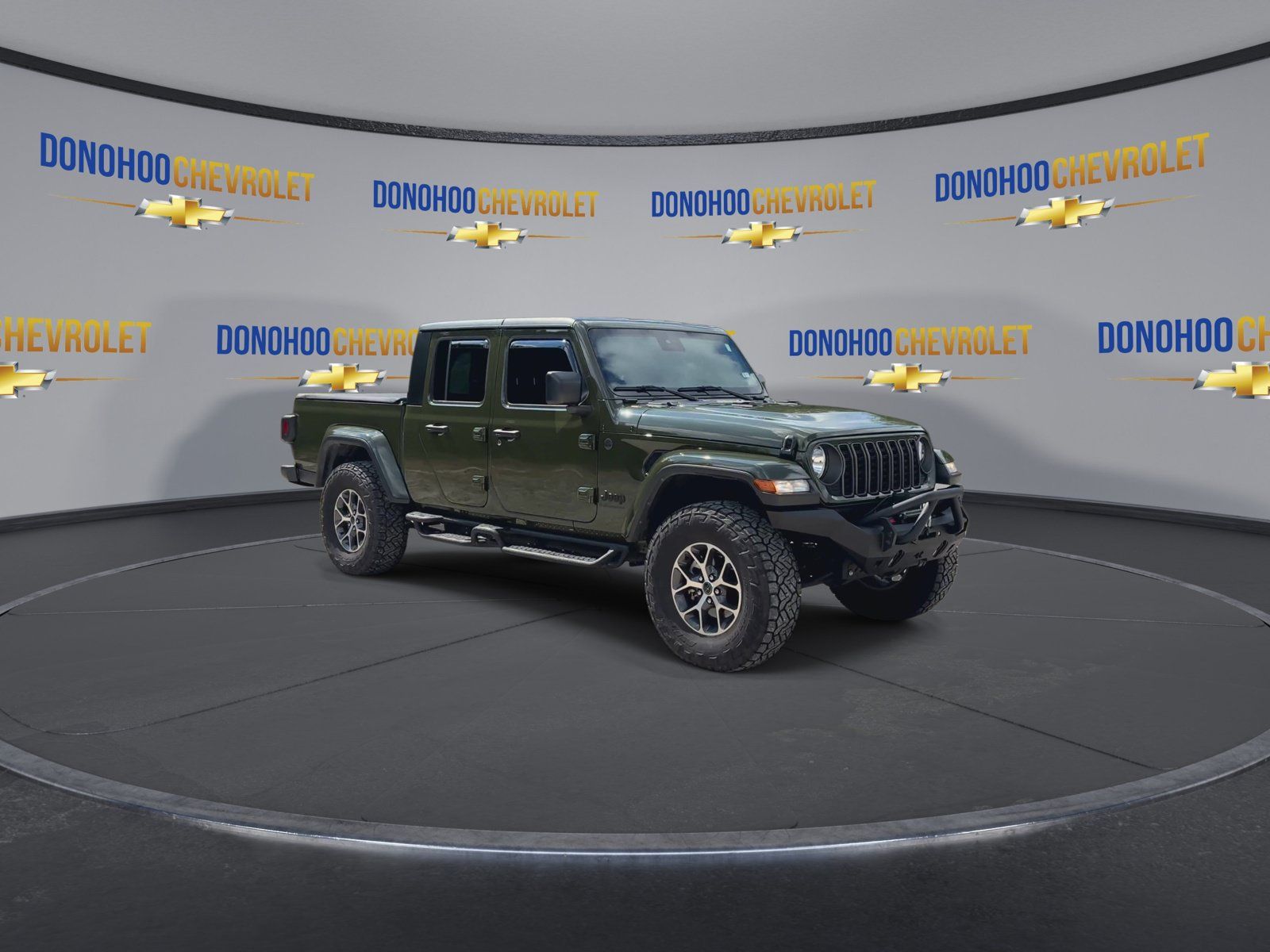 Used 2024 Jeep Gladiator Sport AWD/4WD image 7