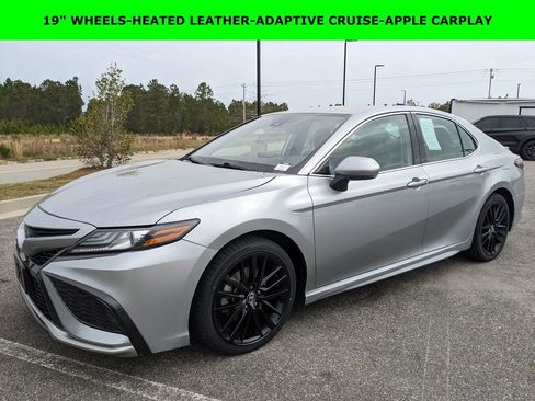 Used 2023 Toyota Camry XSE image 1