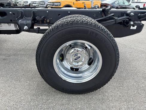 New 2026 Ford F350 Lariat AWD/4WD image 18