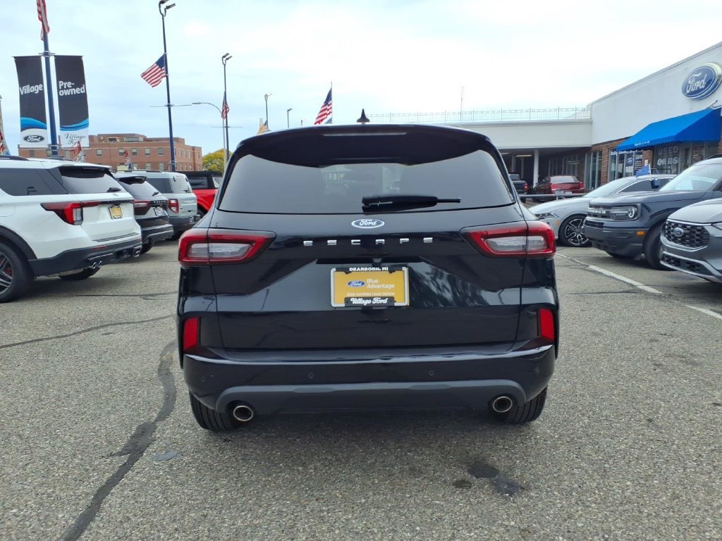 Certified 2024 Ford Escape ST-Line w/ Tech Pack #1 FWD image 8