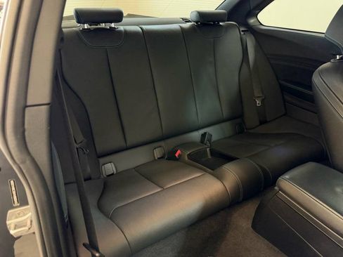 Used 2017 BMW M2 RWD image 16