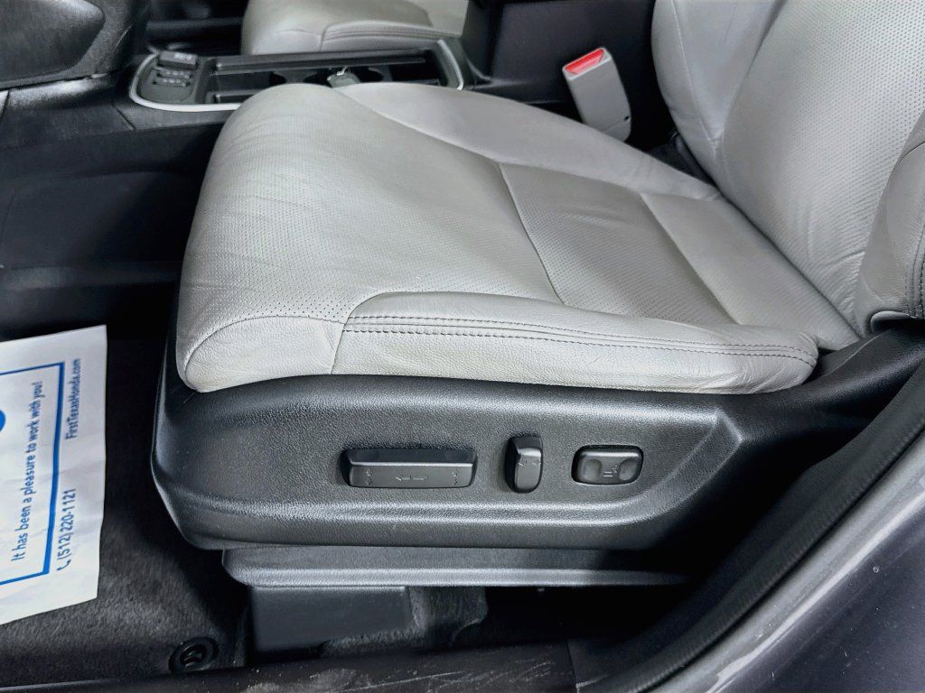 Used 2015 Honda CR-V EX-L image 23