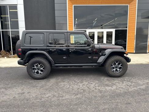 Certified 2019 Jeep Wrangler Unlimited Rubicon w/ Cold Weather Group image 7