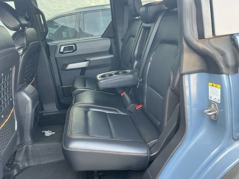 Used 2023 Ford Bronco Badlands AWD/4WD image 19