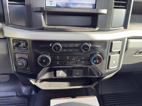 New 2026 Ford F550 4x4 Regular Cab Super Duty image 19