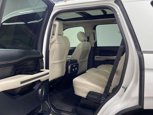 Used 2020 Ford Expedition Platinum AWD/4WD image 15
