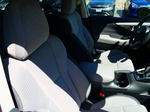 Used 2023 Subaru Outback Premium AWD/4WD image 29