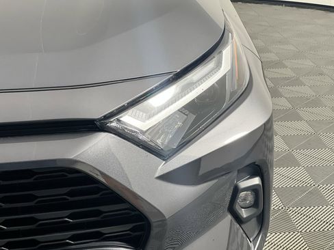 Used 2024 Toyota RAV4 XLE Premium image 9