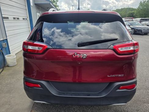 Used 2017 Jeep Cherokee Limited FWD image 6