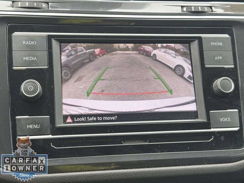 Used 2023 Volkswagen Tiguan S AWD/4WD image 19