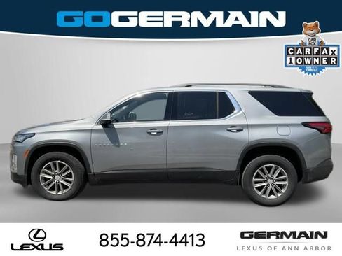 Used 2023 Chevrolet Traverse LT AWD/4WD image 3