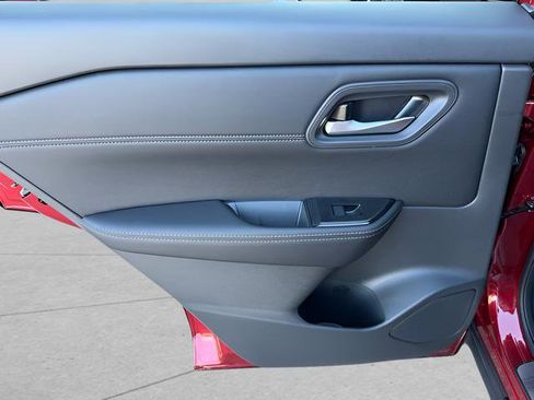 New 2026 Nissan Rogue Dark Armor AWD/4WD image 30