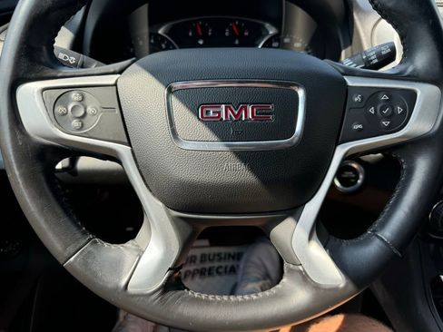 Used 2018 GMC Terrain SLE w/ Driver Convenience Package image 18