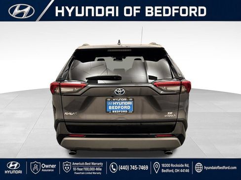 Used 2023 Toyota RAV4 SE w/ Convenience Package AWD/4WD image 9