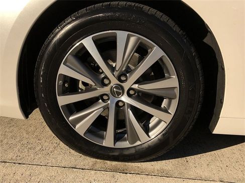 Used 2019 Lexus ES 350 350 image 18