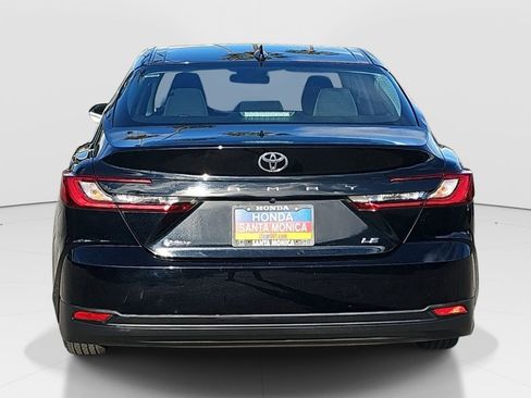 Used 2025 Toyota Camry LE FWD image 7
