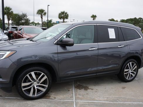 Used 2016 Honda Pilot Touring image 5