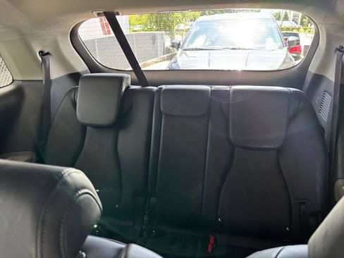 Used 2026 Kia Carnival FWD image 31