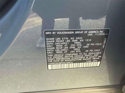 New 2026 Volkswagen Atlas Cross Sport SEL Premium R-Line image 31