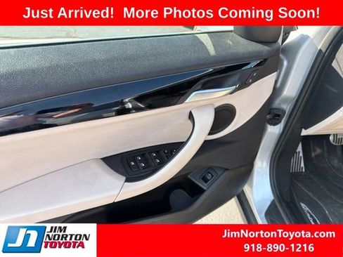 Used 2019 BMW X2 xDrive28i w/ Convenience Package AWD/4WD image 12