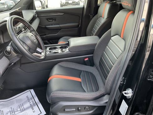 Used 2026 Honda Passport TrailSport image 14