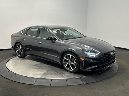 Used 2021 Hyundai Sonata SEL Plus image 2