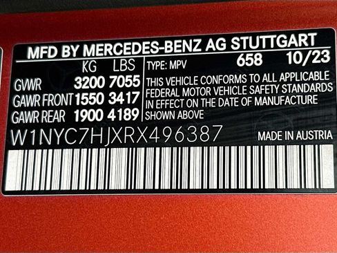 Used 2024 Mercedes-Benz G 63 AMG 4MATIC image 34