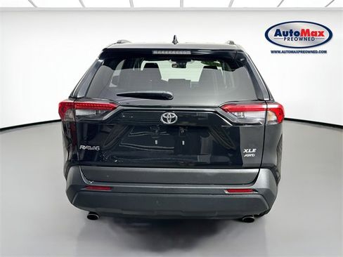 Used 2024 Toyota RAV4 XLE image 7