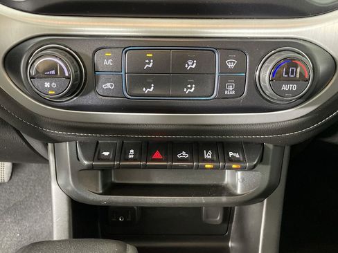 Used 2020 GMC Canyon SLE w/ Driver Alert Package image 16