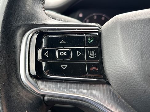 Used 2022 Jeep Grand Wagoneer Series I AWD/4WD image 22