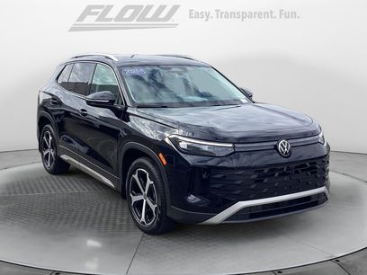 Certified 2025 Volkswagen Tiguan SE